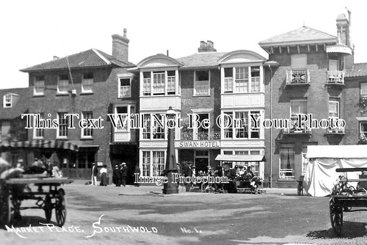 SF 3526 - Market Place & Swan Hotel, Southwold, Suffolk