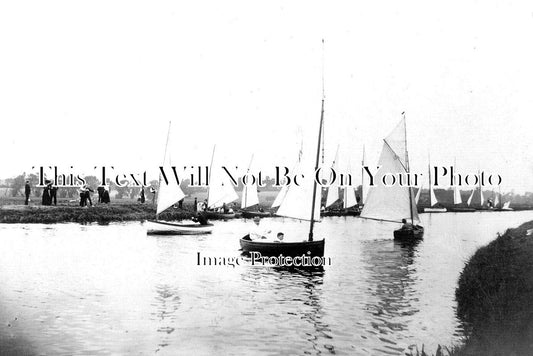 SF 3530 - Beccles Regatta, River Waveney, Suffolk c1904