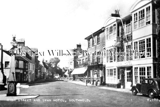 SF 3549 - High Street & Swan Hotel, Southwold, Suffolk c1935