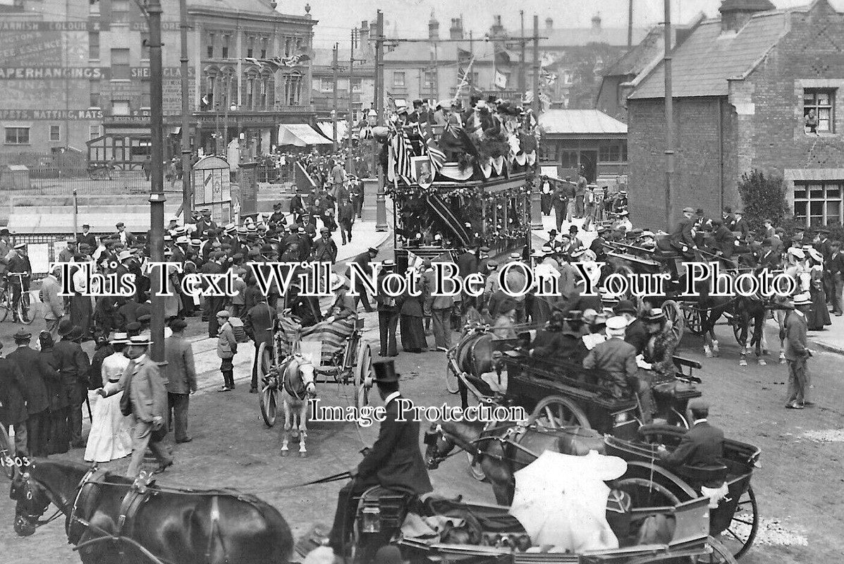 SF 3610 - Parade At Lowestoft, Suffolk 1911