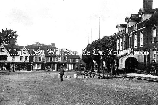 SF 3664 - Market Hill, Framlingham, Suffolk c1917