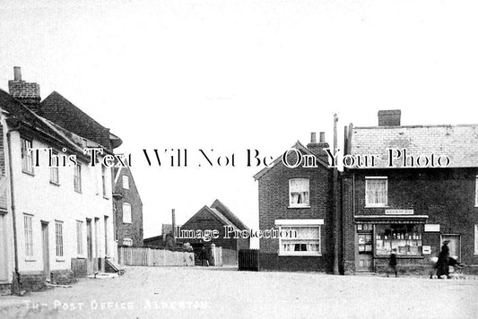 SF 3685 - Alderton Post Office, Suffolk c1912