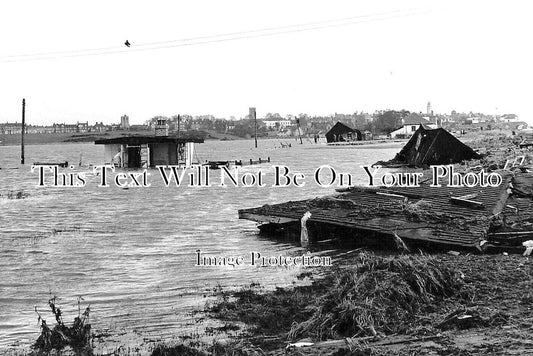 SF 3687 - Floods, Ferry Road, Southwold, Suffolk 1953