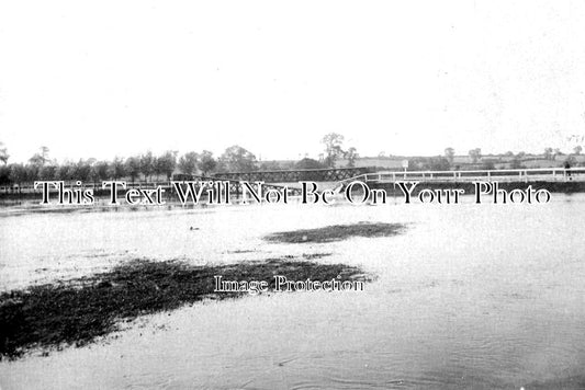 SF 3940 - Mendham Bridge Flood Damage, Harleston, Norfolk c1912