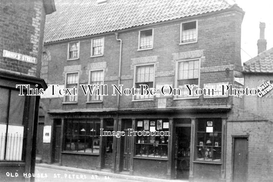 SF 3971 - Old Houses, St Peters Street, Lowestoft, Suffolk