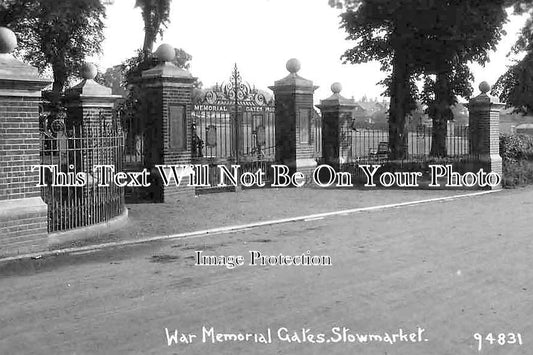 SF 4094 - War Memorial Gates, Stowmarket, Suffolk c1930