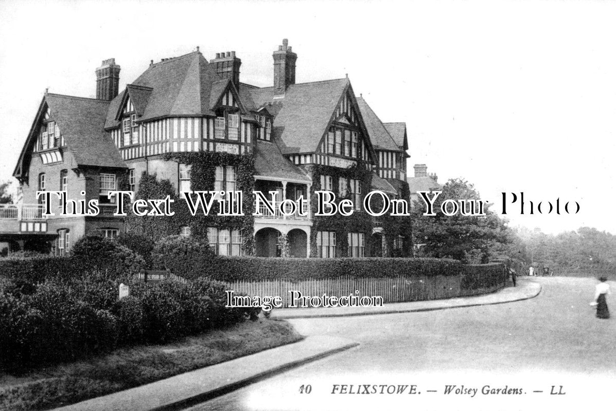 SF 4191 - Wolsey Gardens, Felixstowe, Suffolk