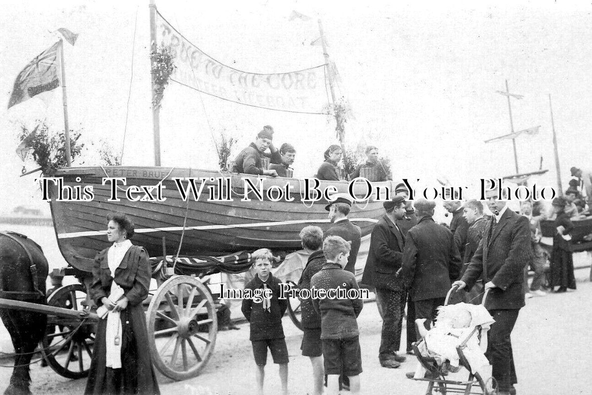 SF 4373 - Walton On The Naze Lifeboat Parade, Suffolk