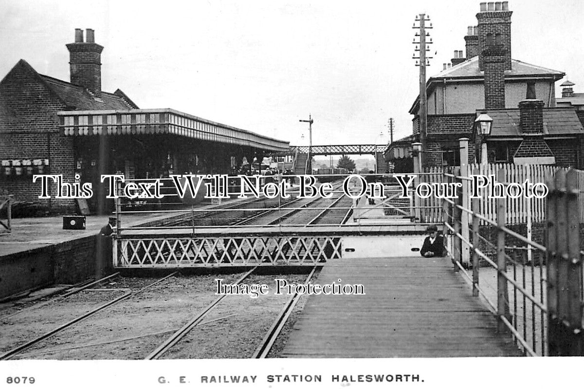 SF 4432 - Halesworth Railway Street, Suffolk c1911