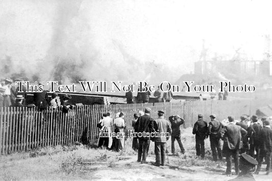 SF 4452 - Box Factory Fire, Ethel Road, Lowestoft, Suffolk c1907