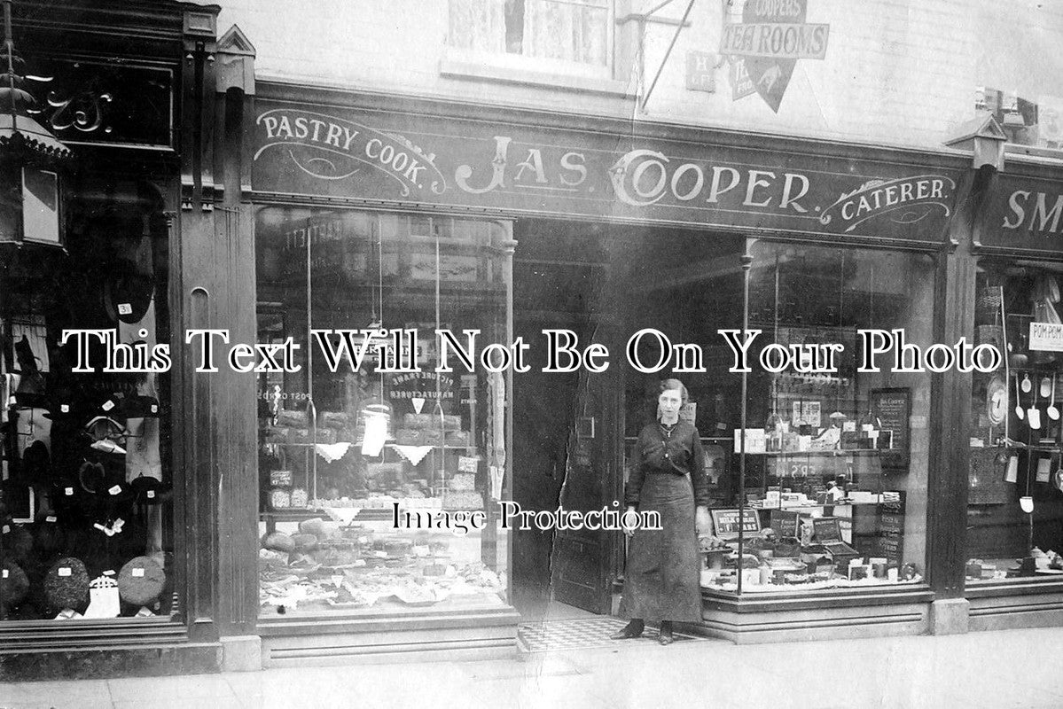 SF 455 - James Cooper Pastry Cook, 29 Carr Street, Ipswich, Suffolk c1915