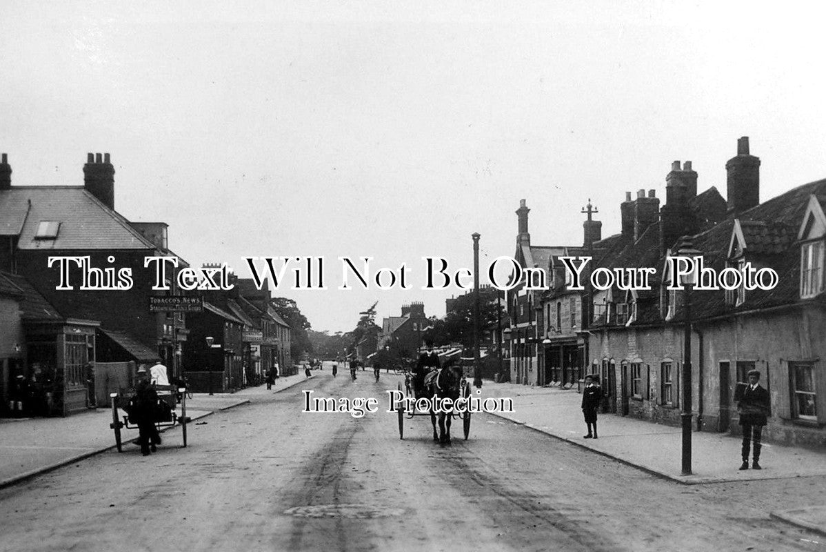 SF 573 - High Street, Walton, Felixstowe, Suffolk c1905