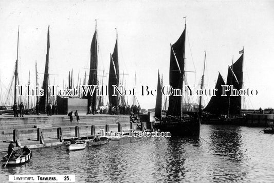 SF 60 - Trawlers At Lowestoft, Suffolk
