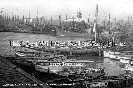 SF 633 - Lowestoft Lifeboat 'Kentwell', Suffolk c1910