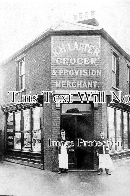 SF 635 - Grocer Shop, Tomline & Derby Road Corner, Ipswich, Suffolk c1910