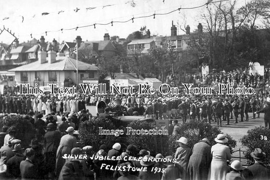 SF 738 - Silver Jubilee Celebrations, Felixstowe, Suffolk c1935