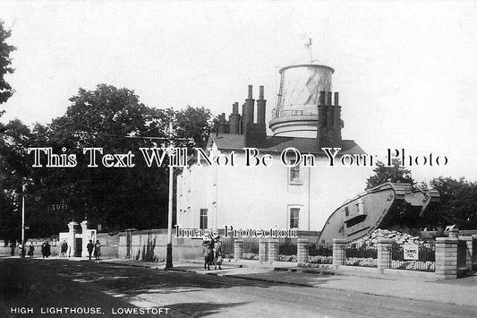 SF 776 - High Lighthouse & WW1 Tank, Lowestoft, Suffolk