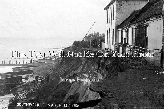 SF 88 - Cliff Edge, Southwold, Suffolk c1906