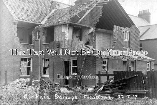 SF 963 - Bomb Damage By German 'GOTHA' Bombers, Felixstowe, Suffolk 1917