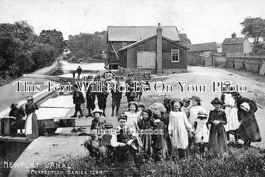 SH 288 - Newport Lock, Wharf & Warehouse, Shrewsbury Canal, Shropshire c1930