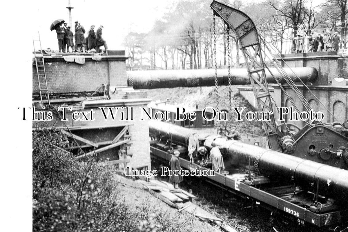 SH 630 - Vyrnwy Aqueduct Pipeline Being Laid, Shropshire