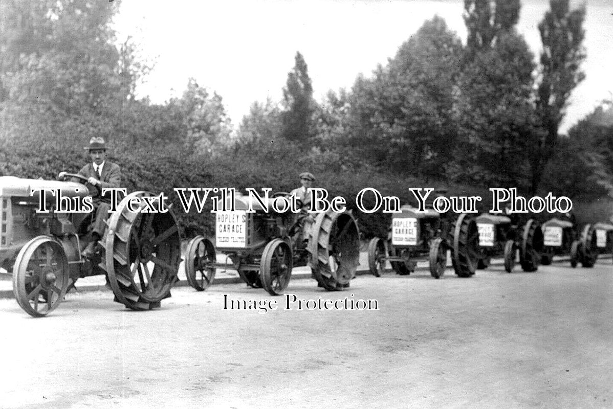 SH 862 - Tractor Procession, Whitchurch, Shropshire