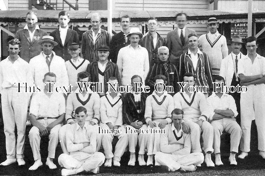 SO 1647 - Taunton Cricket Team, Somerset c1932