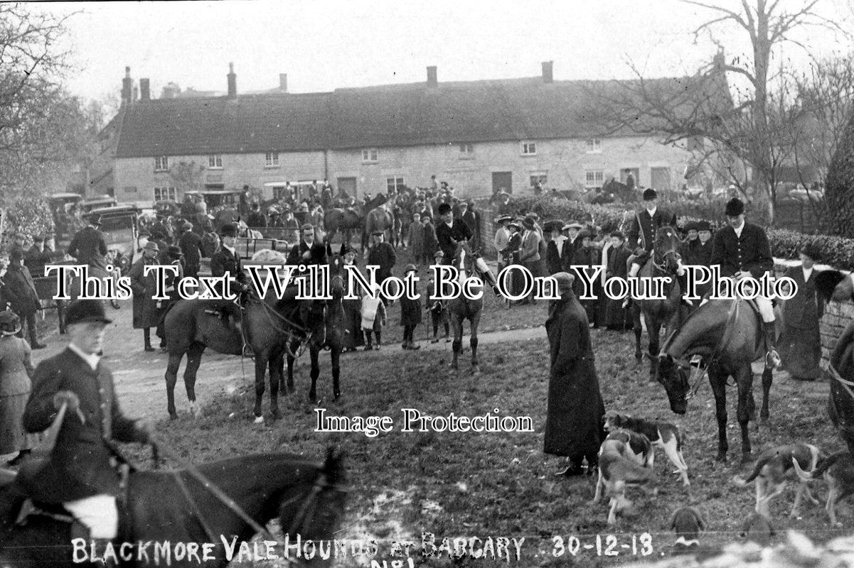 SO 211 - Blackmore Vale Hounds Meet, Babcary, Somerset c1913