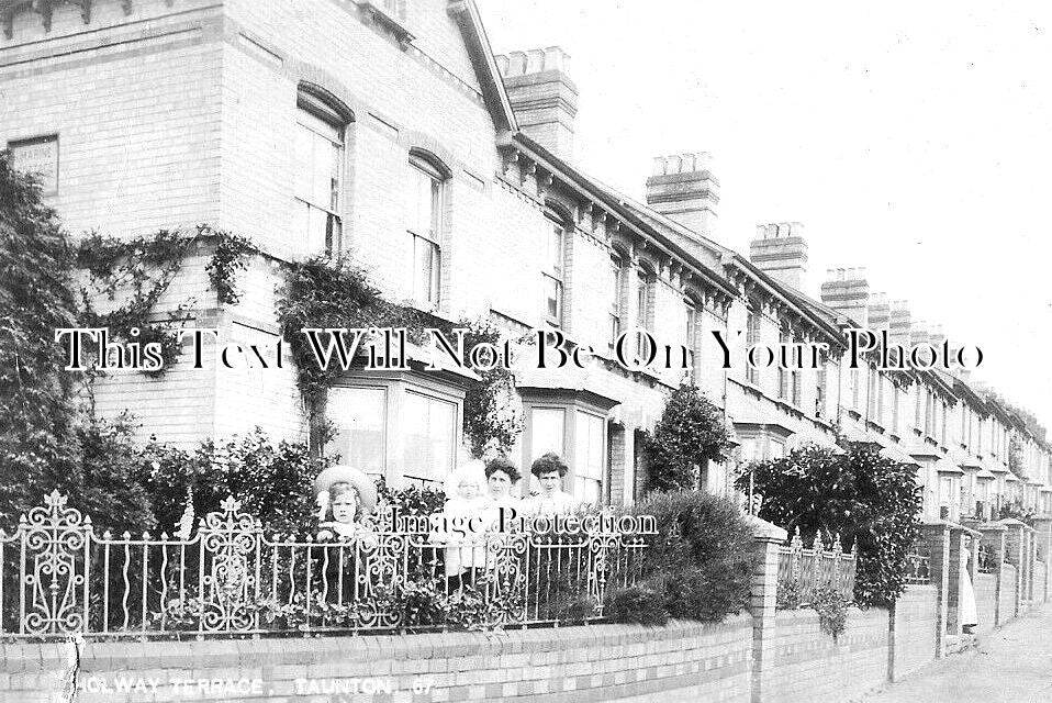 SO 2157 - Holway Terrace, Smith Street, Taunton, Somerset c1910