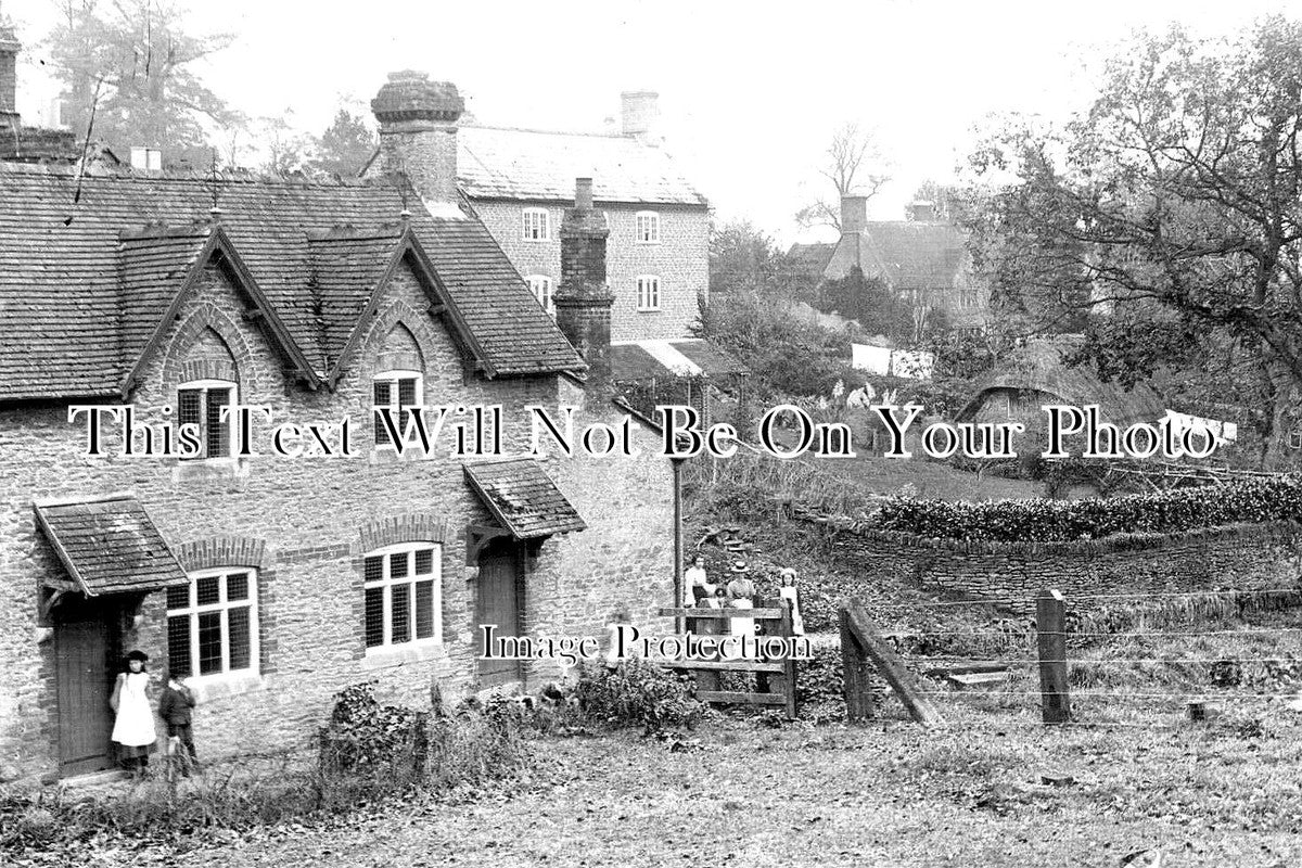 SO 2200 - Temple Combe, Somerset