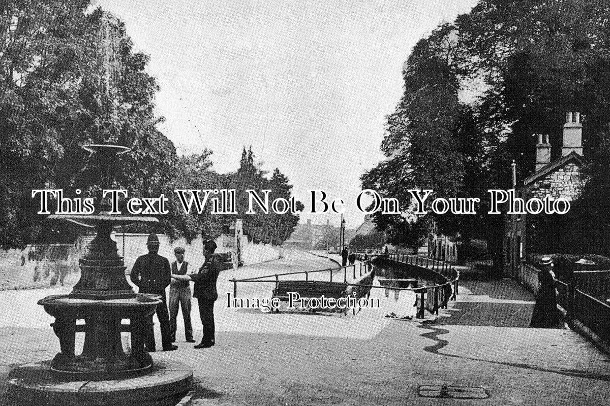SO 35 - Fountain, Midsomer Norton, Somerset c1904
