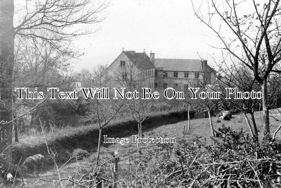 SO 356 - Glastonbury House Mill & Garden, Somerset