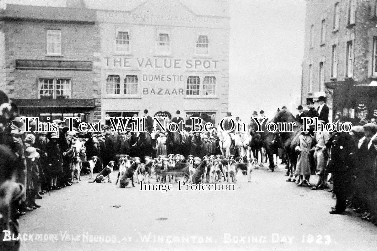 SO 387 - Blackmore Vale Hounds, Wincanton, Somerset 1923