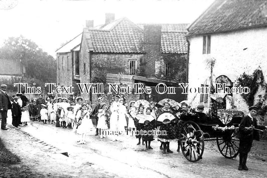 SO 672 - Childrens Parade, Frome, Somerset