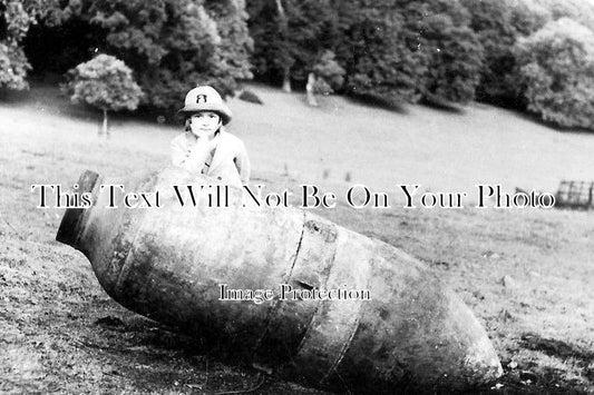 SO 966 - Unexploded German Bomb In Portishead Park, Somerset