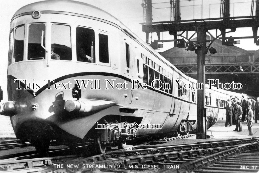 Streamlined SP 707 - Streamlined LMS Diesel Train – JB Archive
