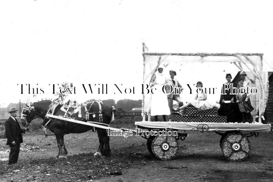 ST 1020 - Decorated Horse & Cart, Stafford, Staffordshire