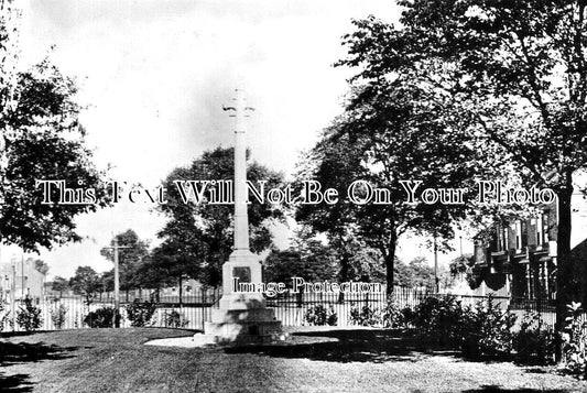 ST 1217 - Pelsall War Memorial, Staffordshire WW1