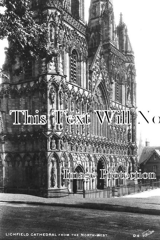 ST 1332 - Lichfield Cathedral, Staffordshire