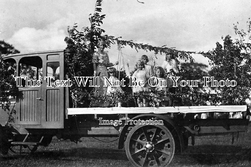 ST 335 - Thornycroft Lorry, War Memorial Procession, Cannock, Staffordshire 1922