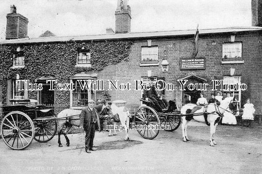 ST 452 - Pub Forecourt, Wolverhampton, Staffordshire c1907