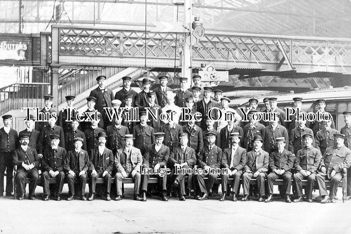 ST 731 - Wolverhampton Railway Station Staff, Staffordshire