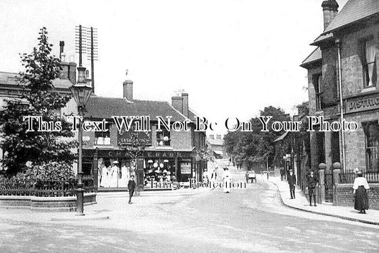 ST 968 - Granville Square, Stone, Staffordshire