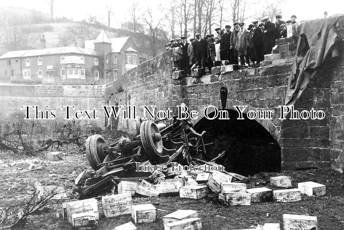 ST 980 - Pure Lard Cart Crash, Mayfield, Staffordshire