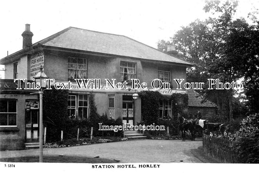 SU 1567 - Station Hotel, Horley, Surrey c1910