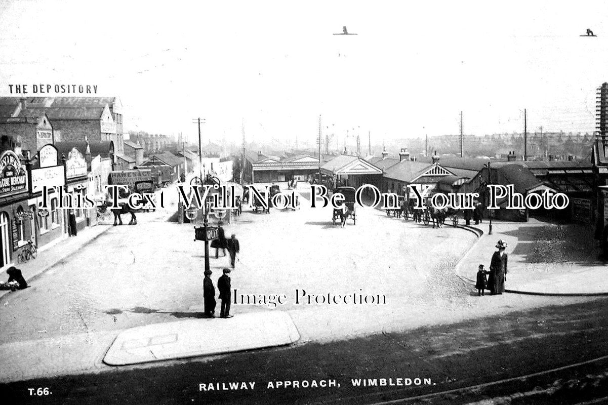 SU 1595 - Railway Station Approach, Wimbledon, Surrey c1923