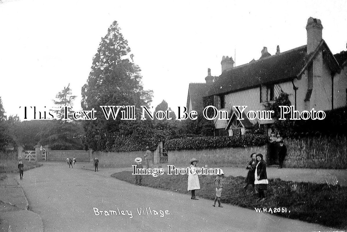 SU 1867 - Bramley Village, Guildford, Surrey c1915