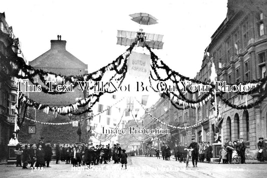 SU 1957 - High Street, Sutton Christmas Show Week, Surrey 1909