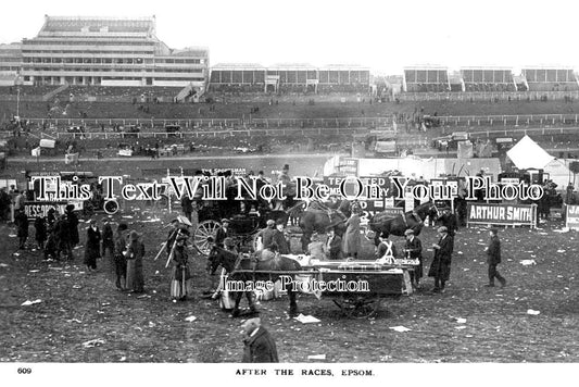 SU 1986 - Epsom Racecourse After The Races, Surrey