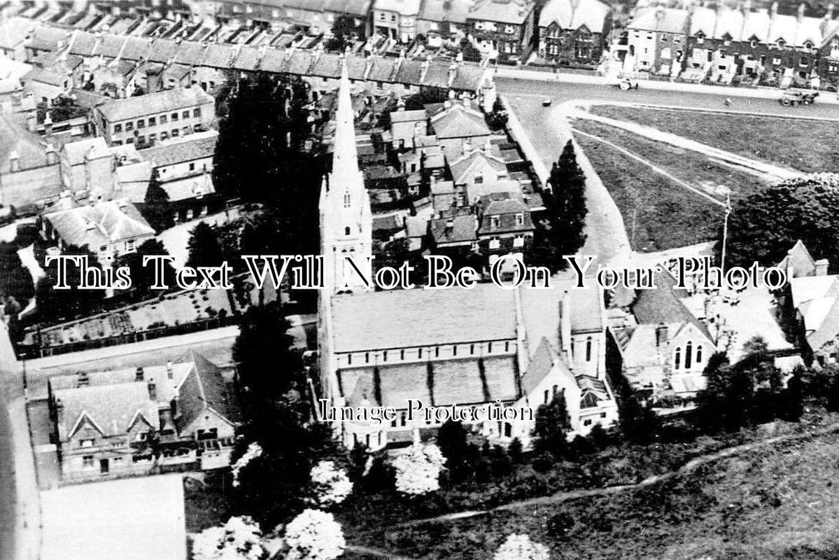 SU 2098 - Holy Trinity Church, Roehampton, Surrey